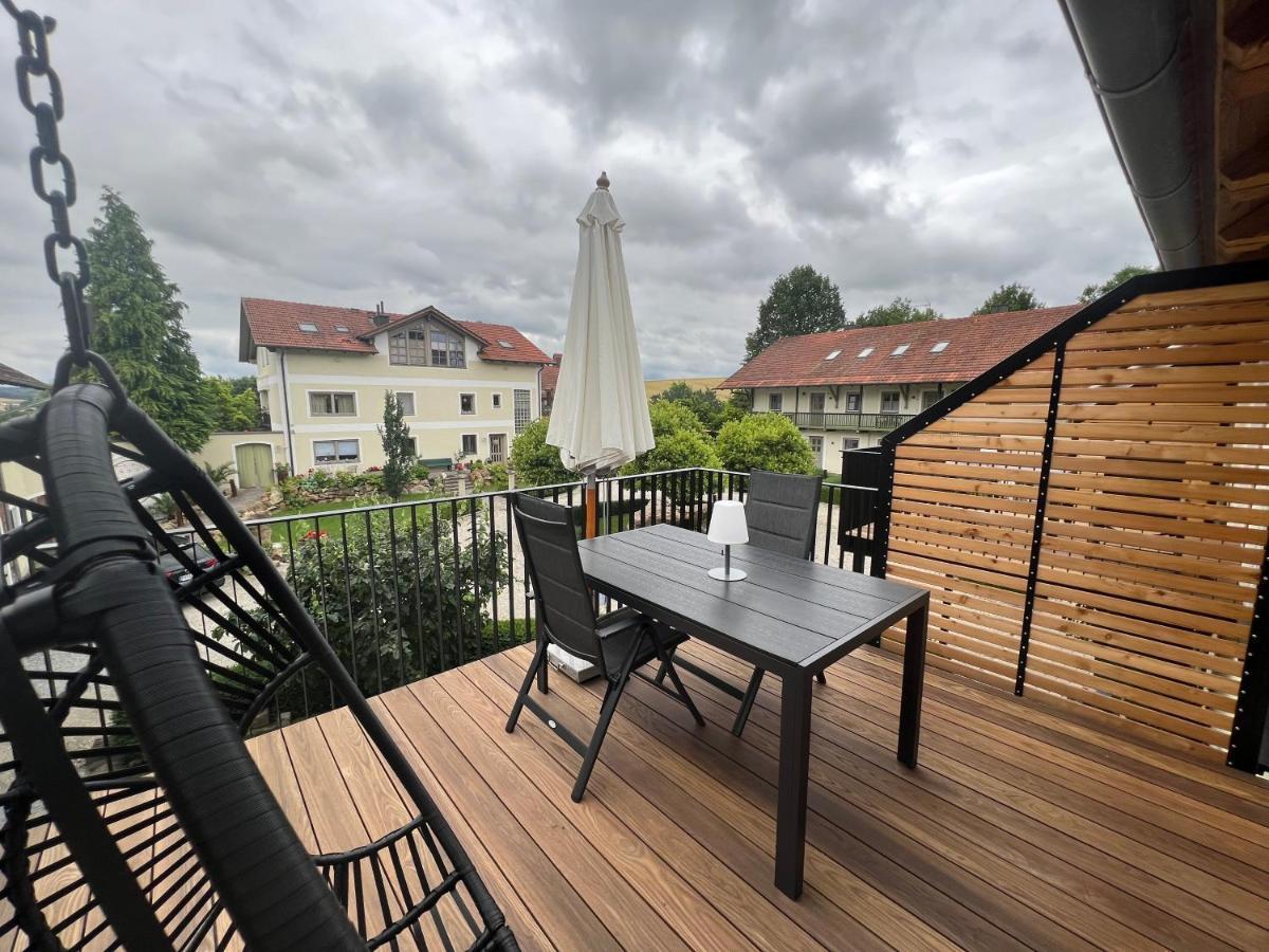 Gut Schwarz-N Hof Ferienwohnungen Bad Griesbach im Rottal Esterno foto