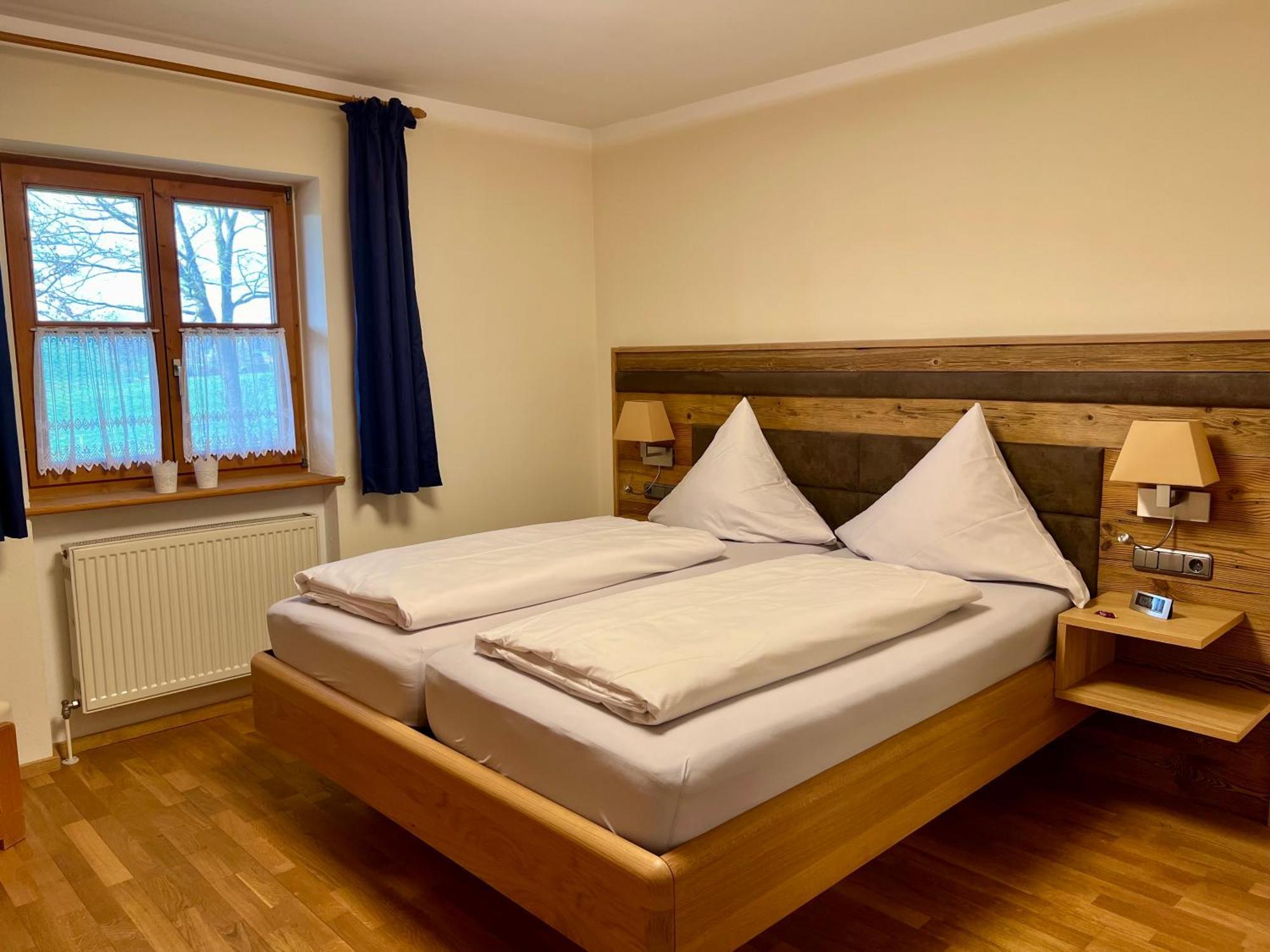 Gut Schwarz-N Hof Ferienwohnungen Bad Griesbach im Rottal Esterno foto